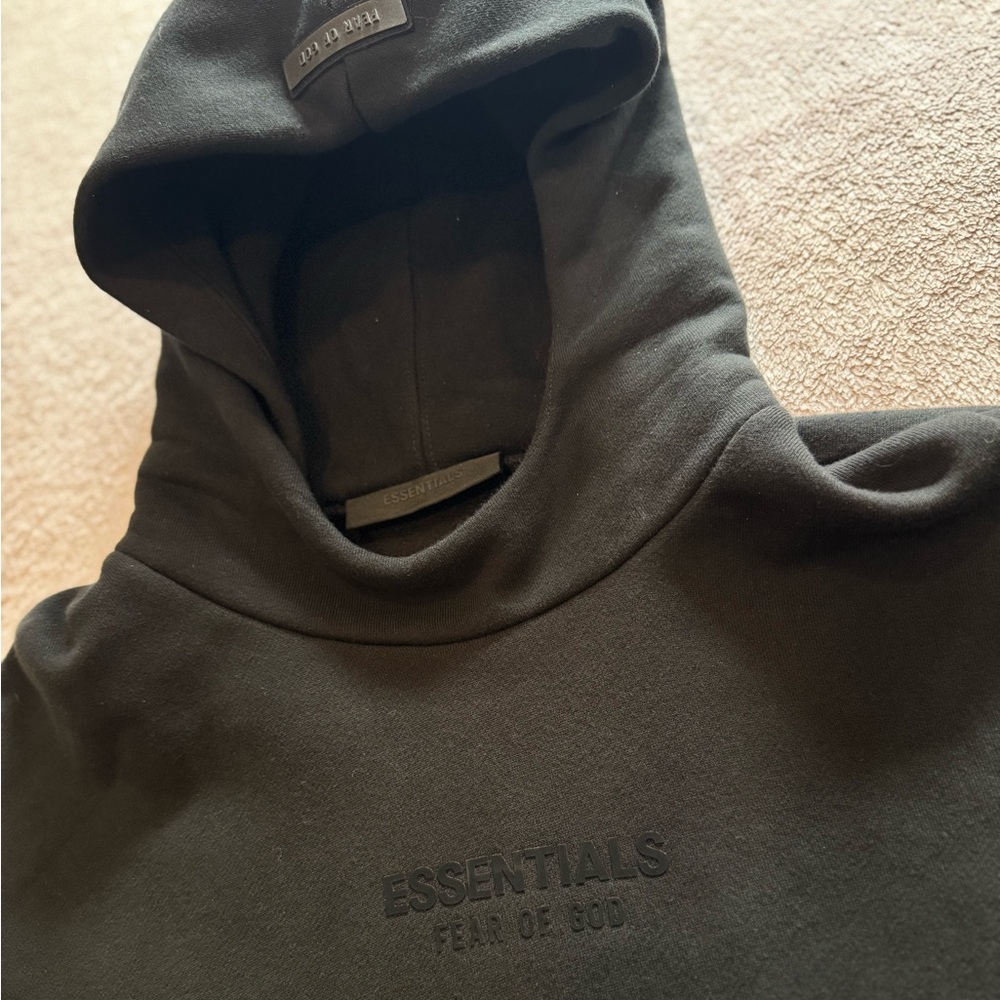 Essentials Hoodie – Black – XL